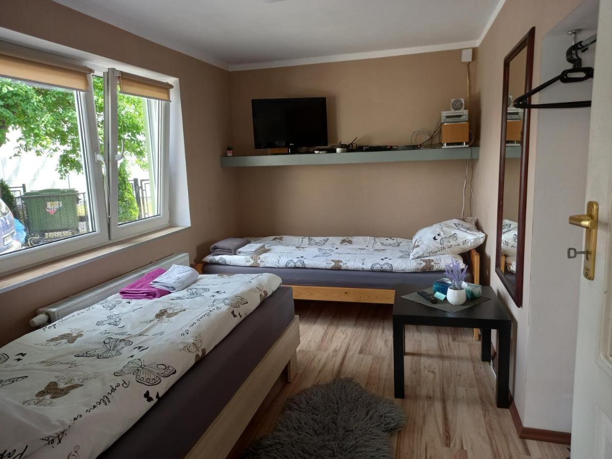 Twoja Przestrzen Noclegi Pokoje Mieszkanie Do Wynajecia Neu Sandez Exterior foto